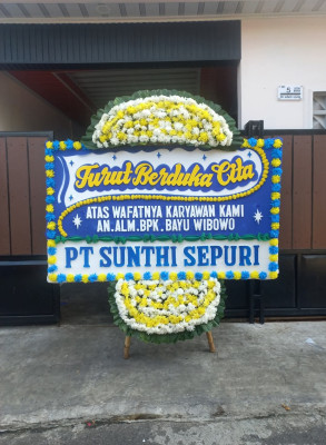 Papan Bunga Duka di Marawola