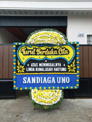 Papan Bunga Duka di Marawola